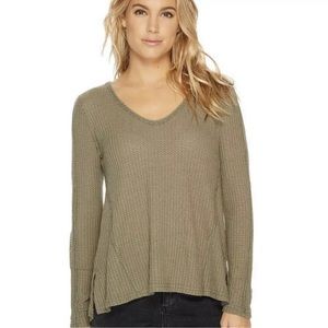 O’Neill Long Sleeve Waffle Knit Top Mickey Green Size Medium NWT